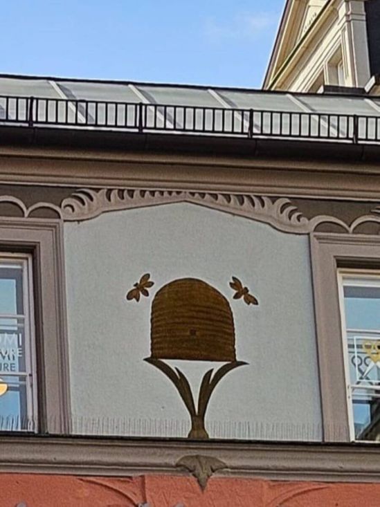 Bienenkorb in der Maffeistraße in München