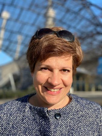Synthia Demetriou is Owner and Founder of Servus Bavaria Tours in Munich