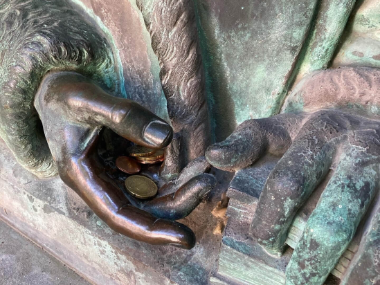 Detail from a cemetary in Munich Bogenhausen