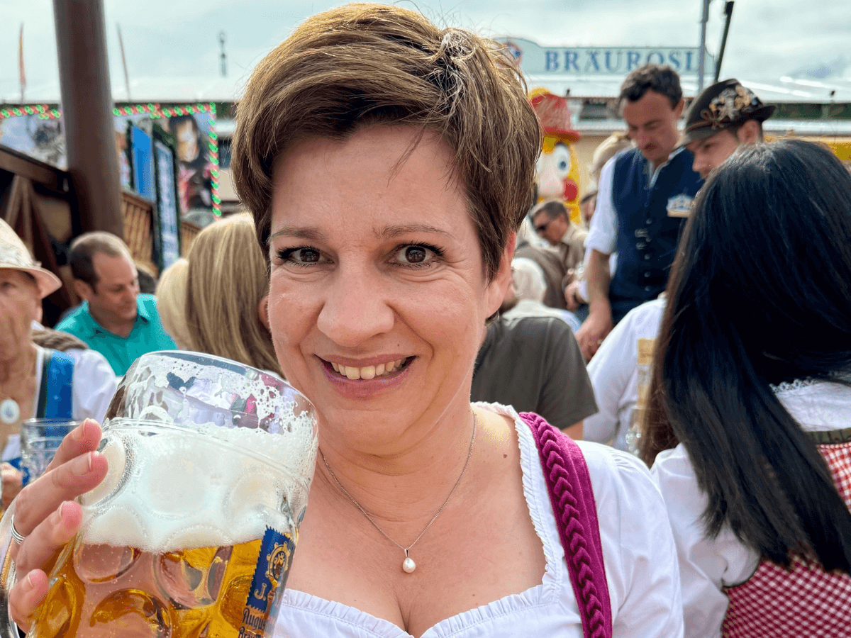 Munich Tour Guide at Oktoberfest