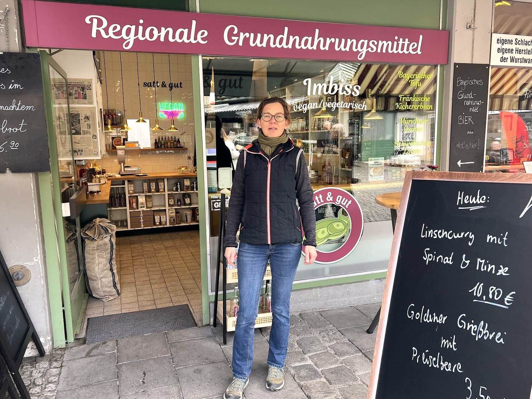 Auf dem Viktualienmarkt gibt es regionale Grundnahrungsmittel bei satt & gut