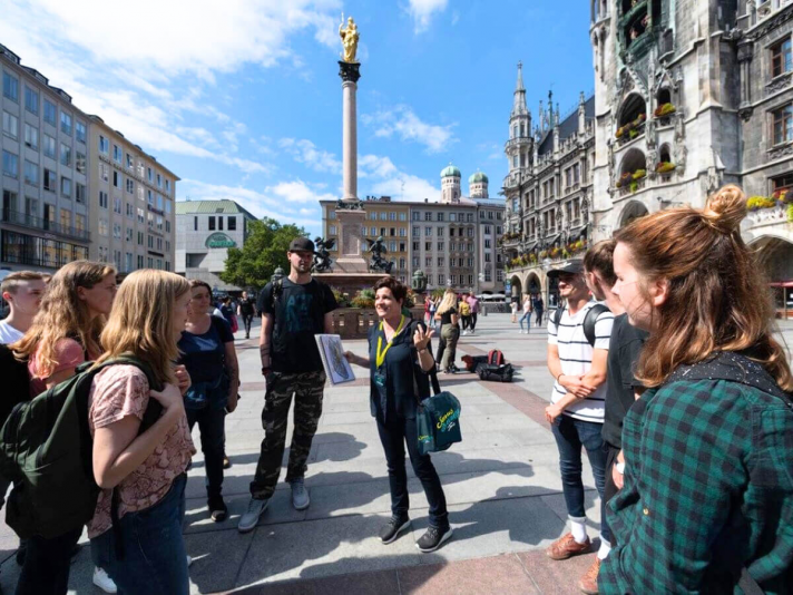 Synthia Demetriou on tour at Marienplatz